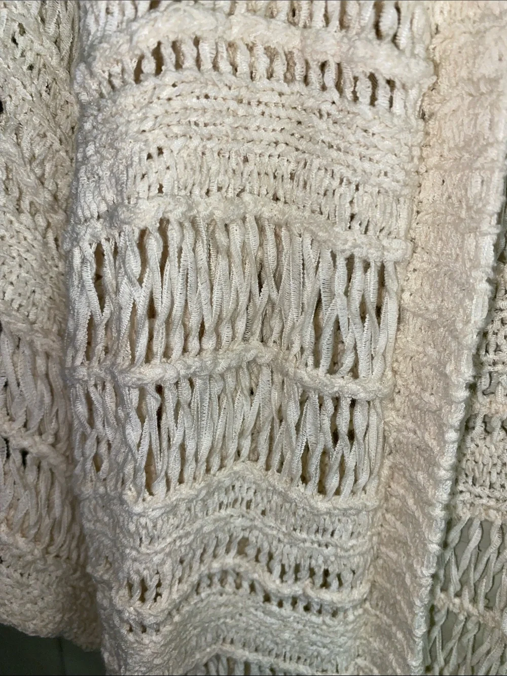 Black Tape_• Open-Front • Fringe Knit • Cardigan • Cream • Large